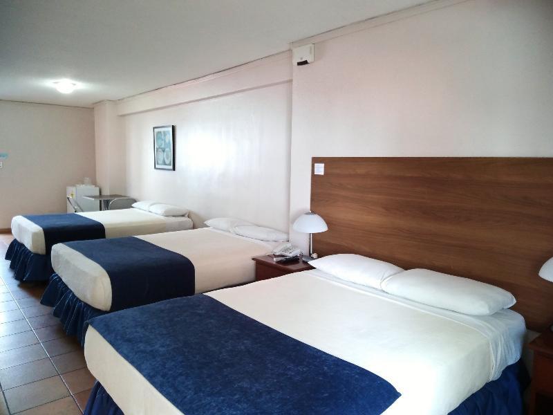 Hotel Tower House Suites Panama City Exterior photo